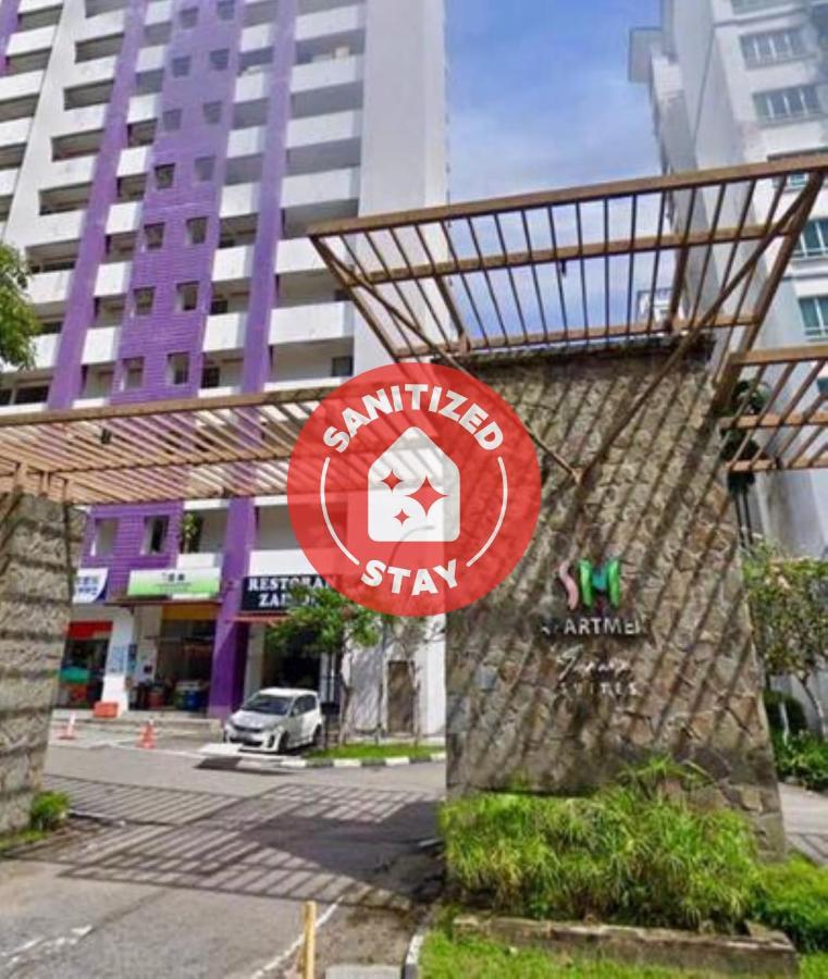 Oyo Home 90418 Suriamas Suites Condominium 1 Johor Bahru Ngoại thất bức ảnh